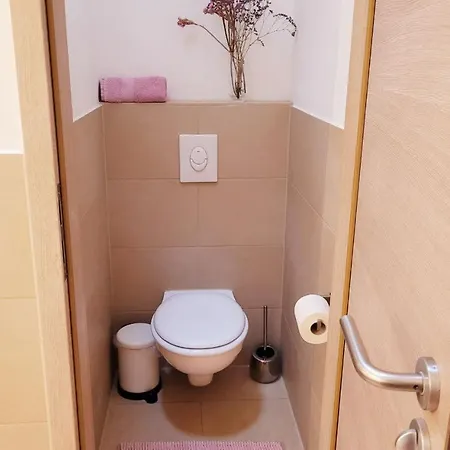Room In Berlin City Center Zewnętrze zdjęcie