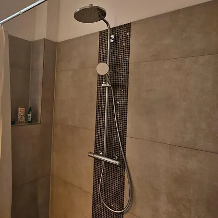Room In Berlin City Center Zewnętrze zdjęcie